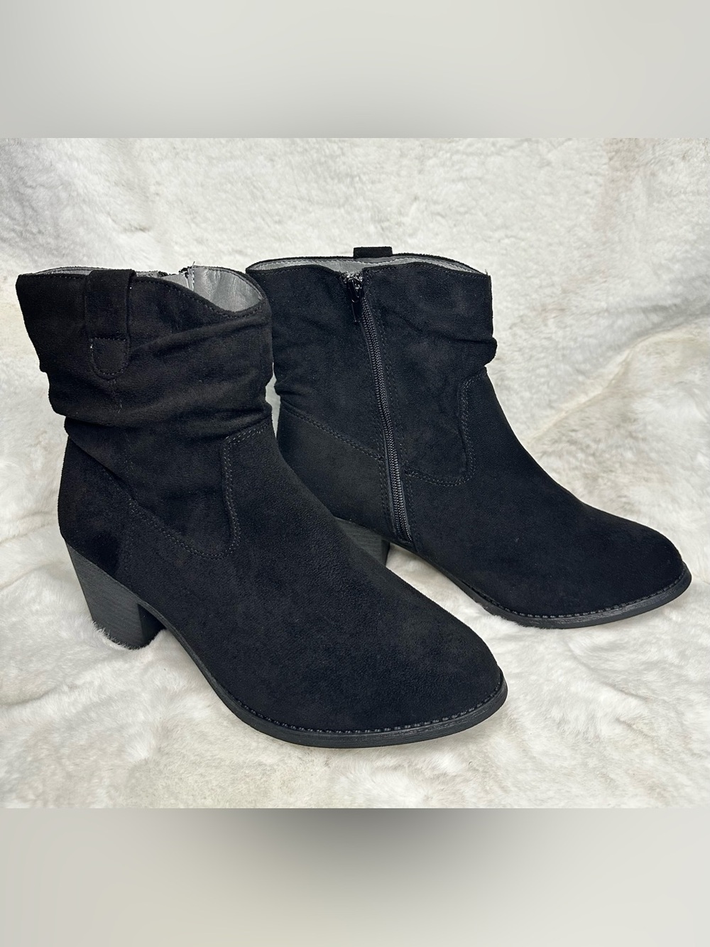 Women’s Black Faux Suede Mid-Heel Ankle Boots Sz 11